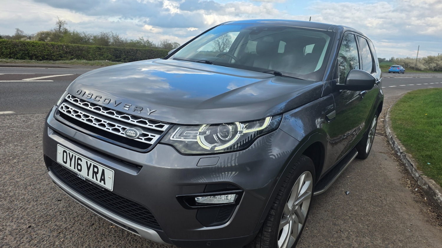 Used Land Rover Discovery Sport 2016 for sale - 78083941: Photo 4