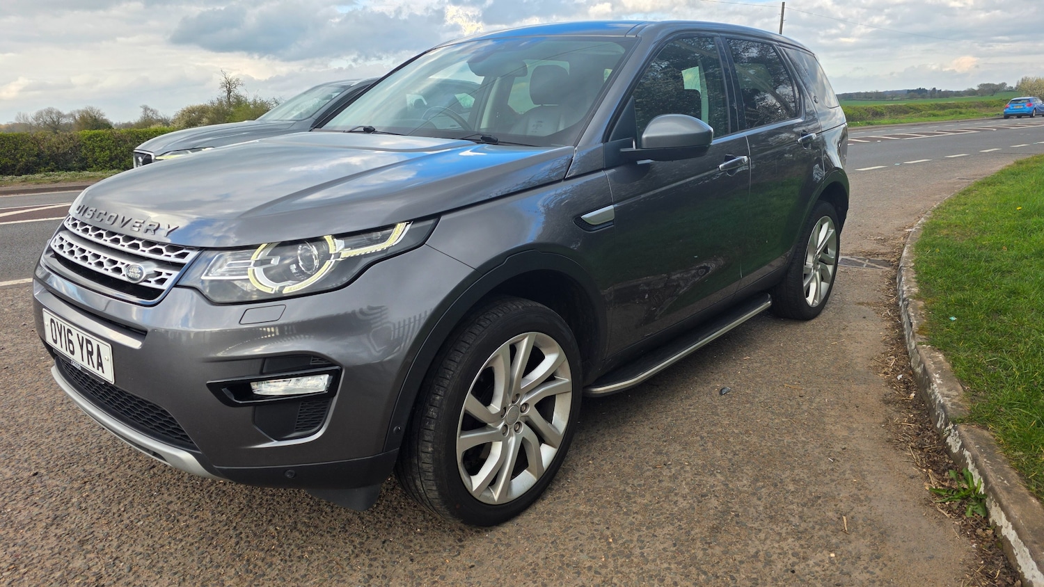 Used Land Rover Discovery Sport 2016 for sale - 78083941: Photo 6