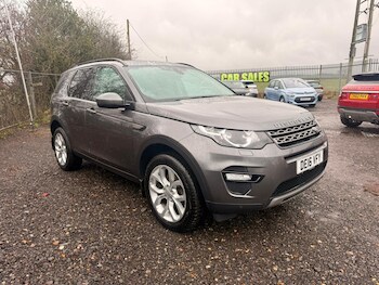 Used Land Rover Discovery Sport 2016 for sale - 78216077: Photo