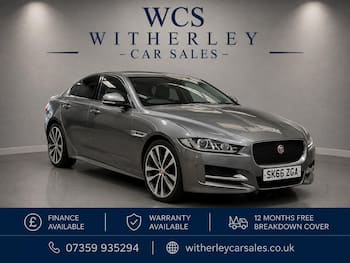Used Jaguar XE 2016 for sale - 79670924: Photo