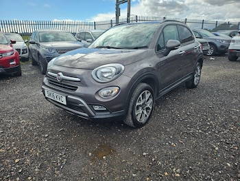 2016 (16) - 2.0 Multijet 4x4 Cross 5dr
