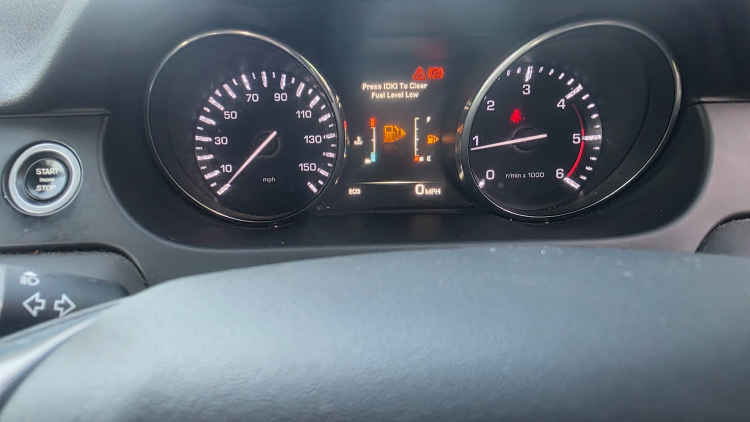 Used Land Rover Discovery Sport 2015 for sale - 77530609: Photo 18