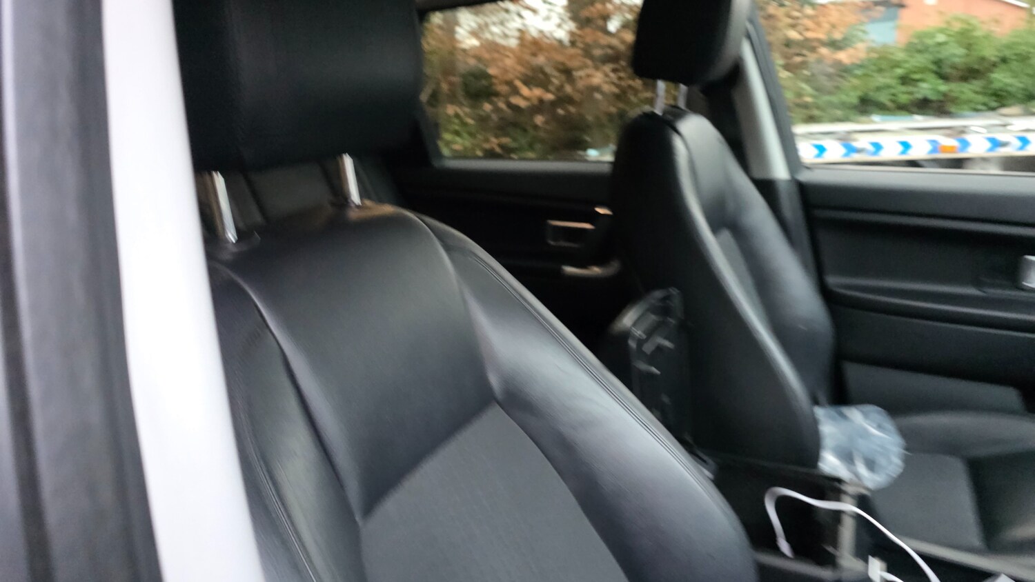 Used Land Rover Discovery Sport for sale - 77911345: Photo 32