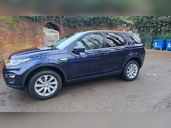 Used Land Rover Discovery Sport 2016 for sale - 77911345: Photo