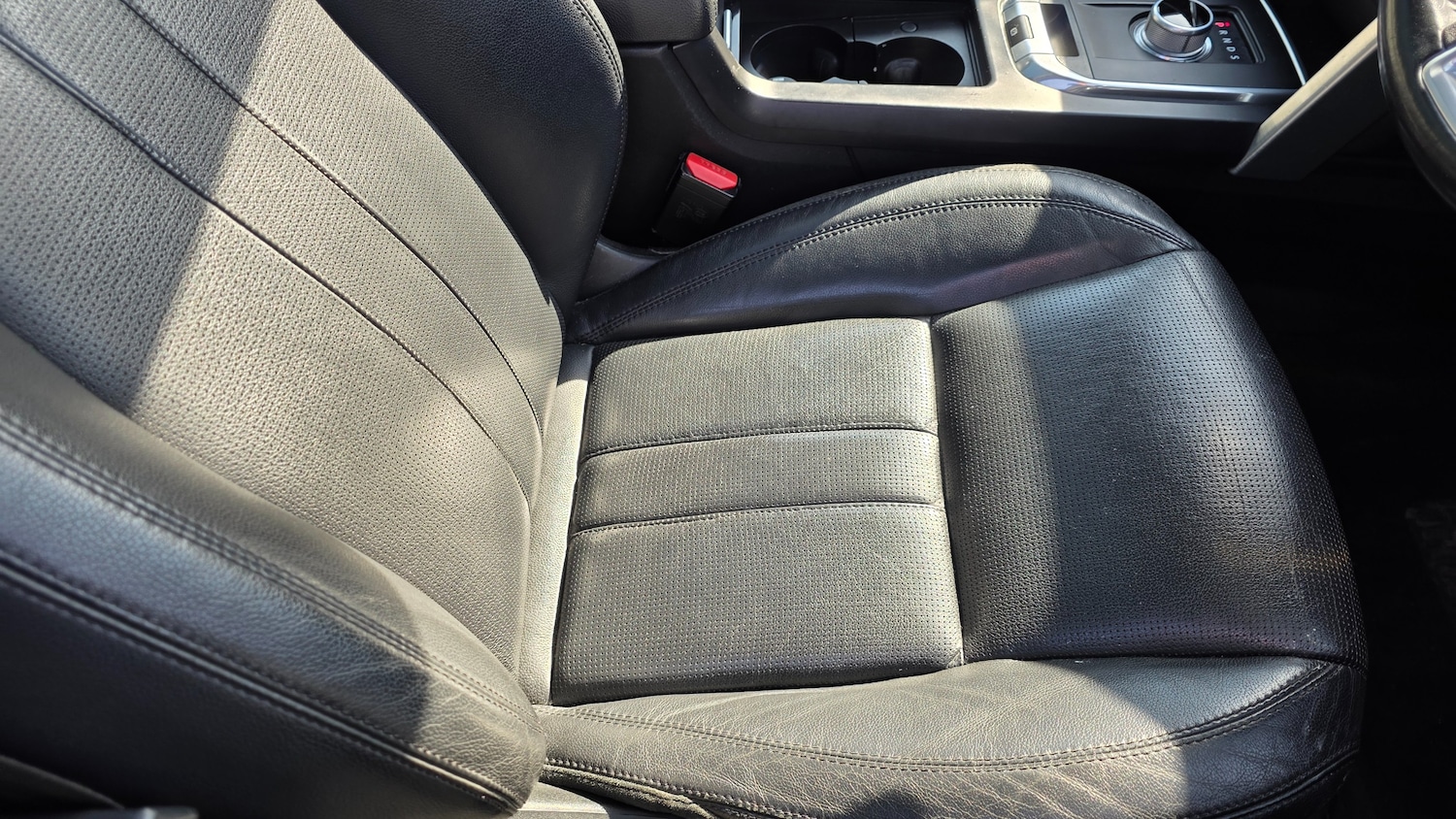 Used Land Rover Discovery Sport 2015 for sale - 78159175: Photo 5