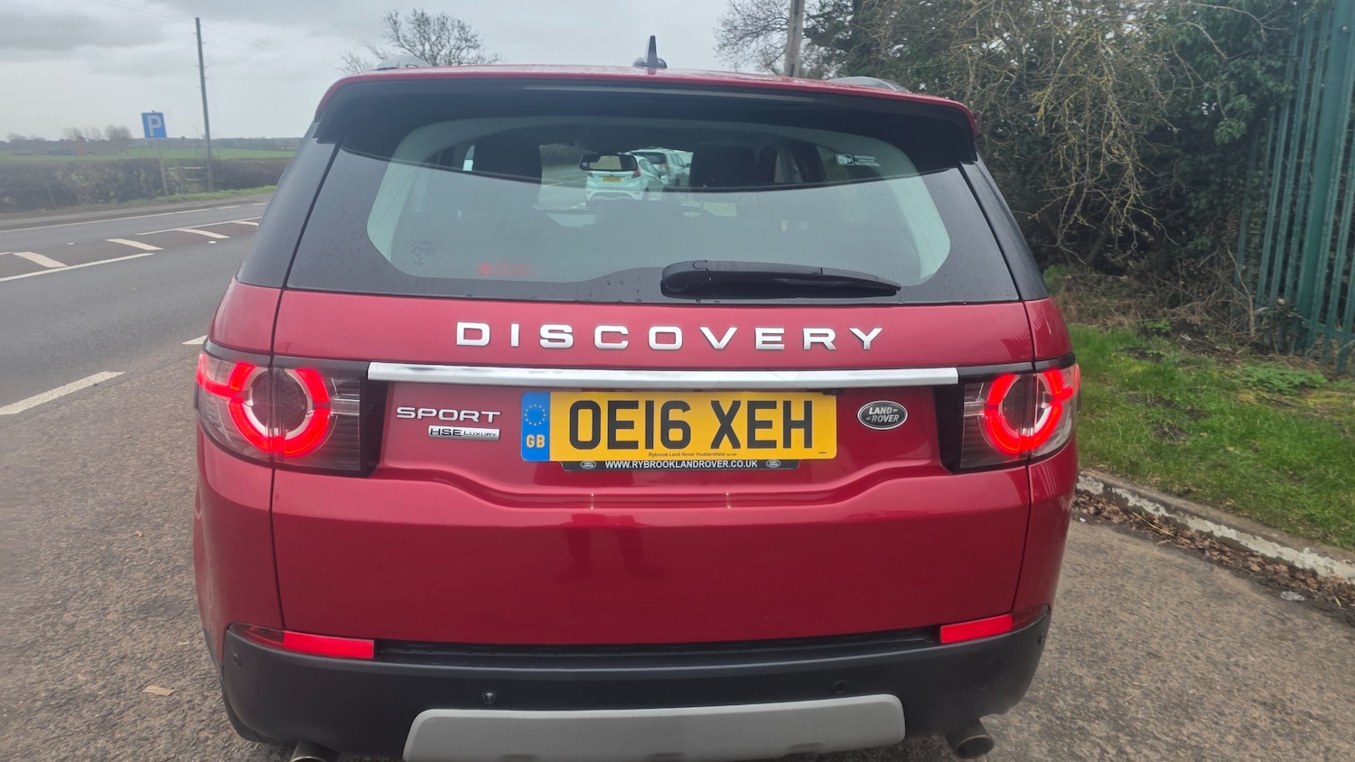 Used Land Rover Discovery Sport 2016 for sale - 77648289: Photo 2
