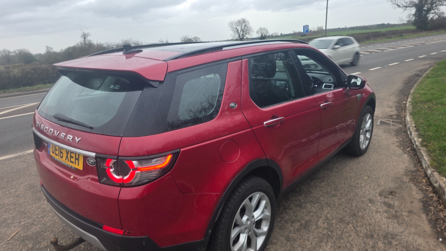 Used Land Rover Discovery Sport 2016 for sale - 77648289: Photo 26