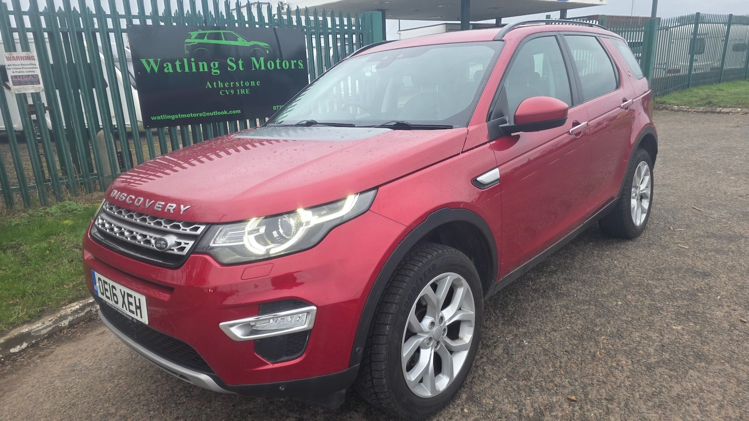 Used Land Rover Discovery Sport 2016 for sale - 77648289: Photo 4