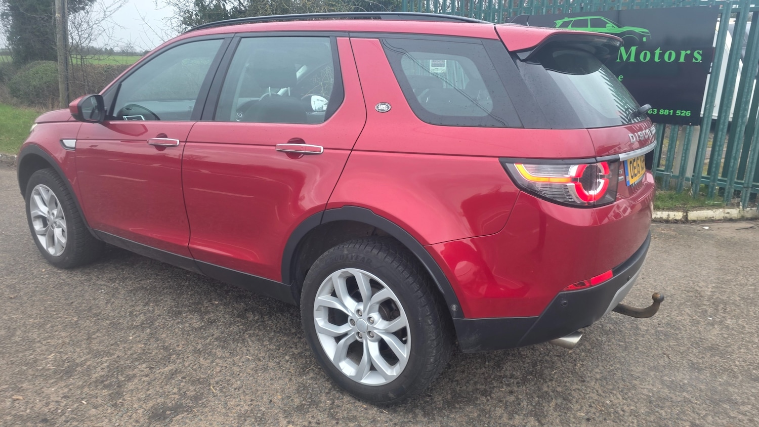 Used Land Rover Discovery Sport 2016 for sale - 77648289: Photo 6