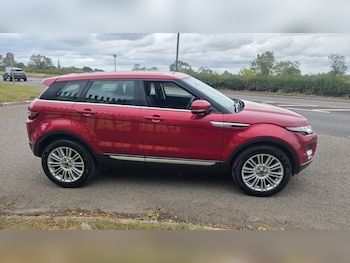 Land Rover - Range Rover Evoque