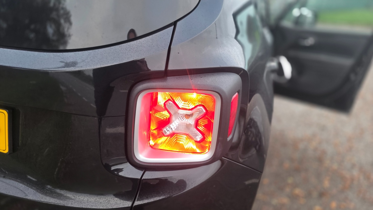 Used Jeep Renegade 2017 for sale - 76560143: Photo 2