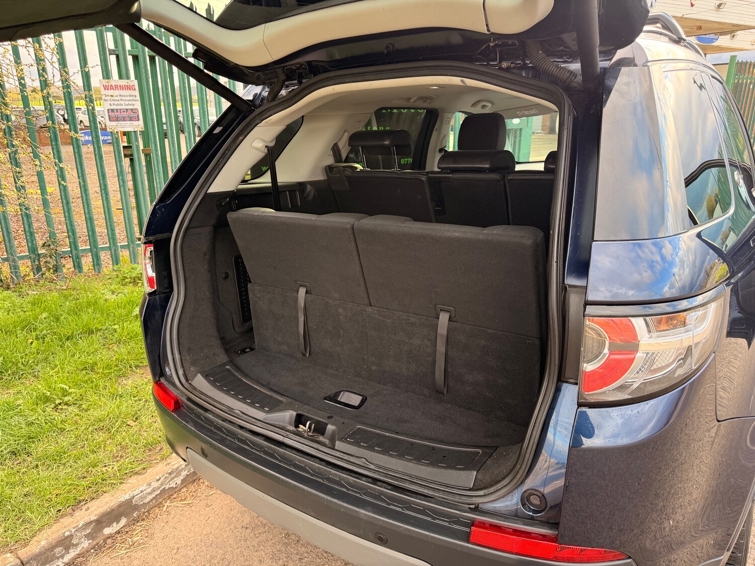 Used Land Rover Discovery Sport 2017 for sale - 78009199: Photo 16