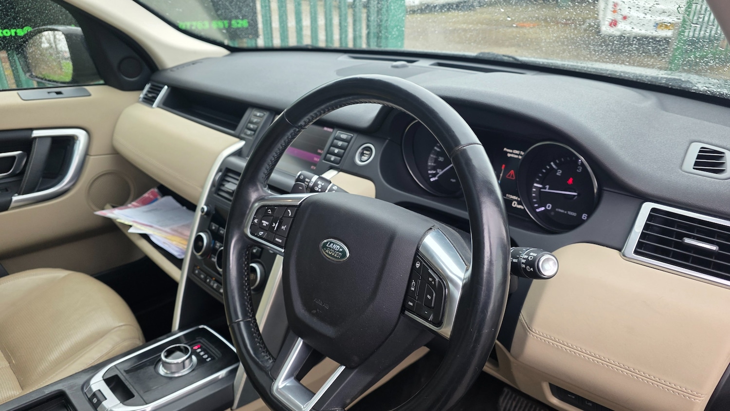 Used Land Rover Discovery Sport 2015 for sale - 77855852: Photo 23