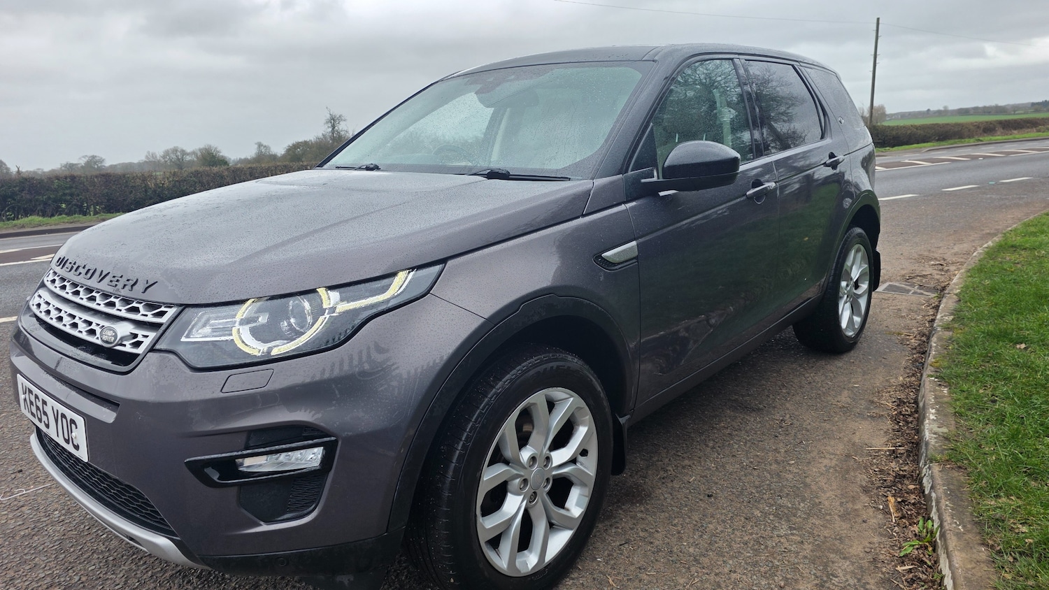 Used Land Rover Discovery Sport 2015 for sale - 77855852: Photo 5