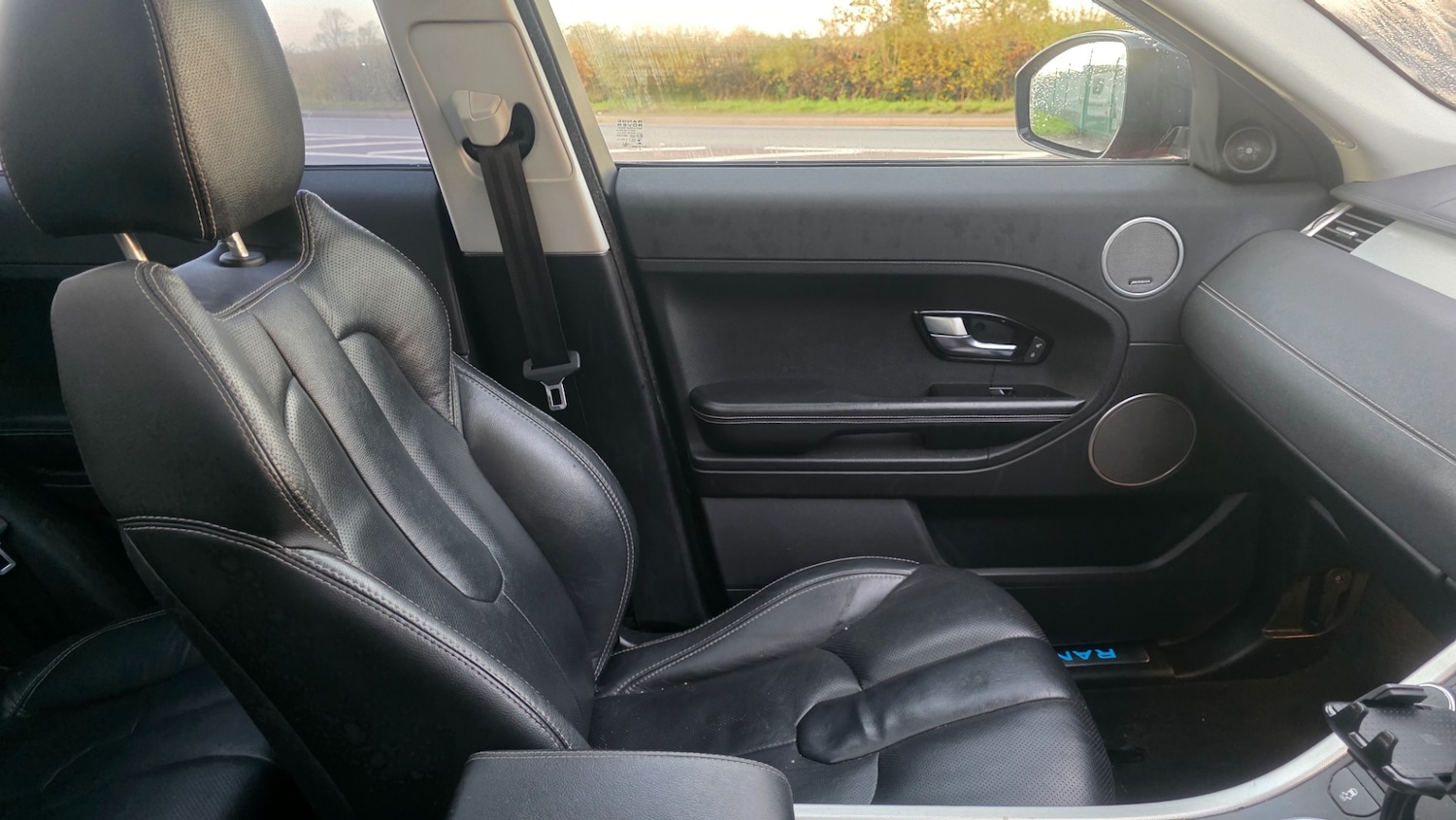 Used Land Rover Range Rover Evoque 2014 for sale - 76407700: Photo 6