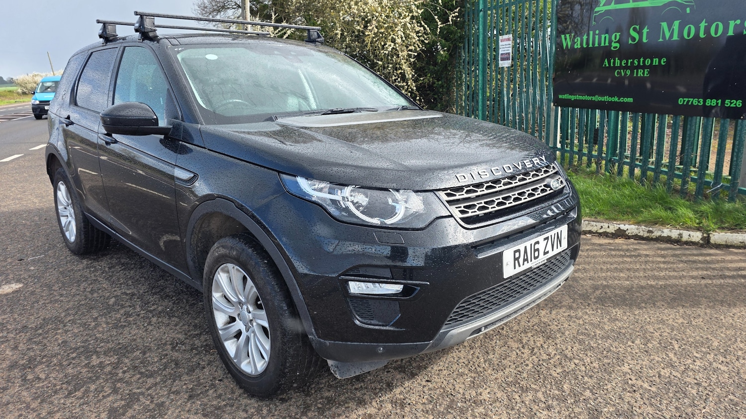 Used Land Rover Discovery Sport 2016 for sale - 78056065: Photo 2