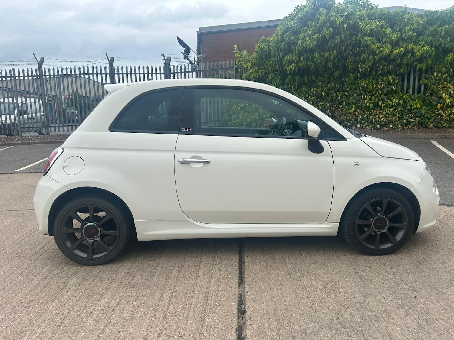 Used Fiat 500 2014 for sale - 77530620: Photo 9