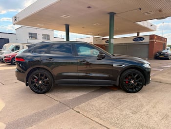 Used Jaguar F-Pace 2017 for sale - 79636813: Photo