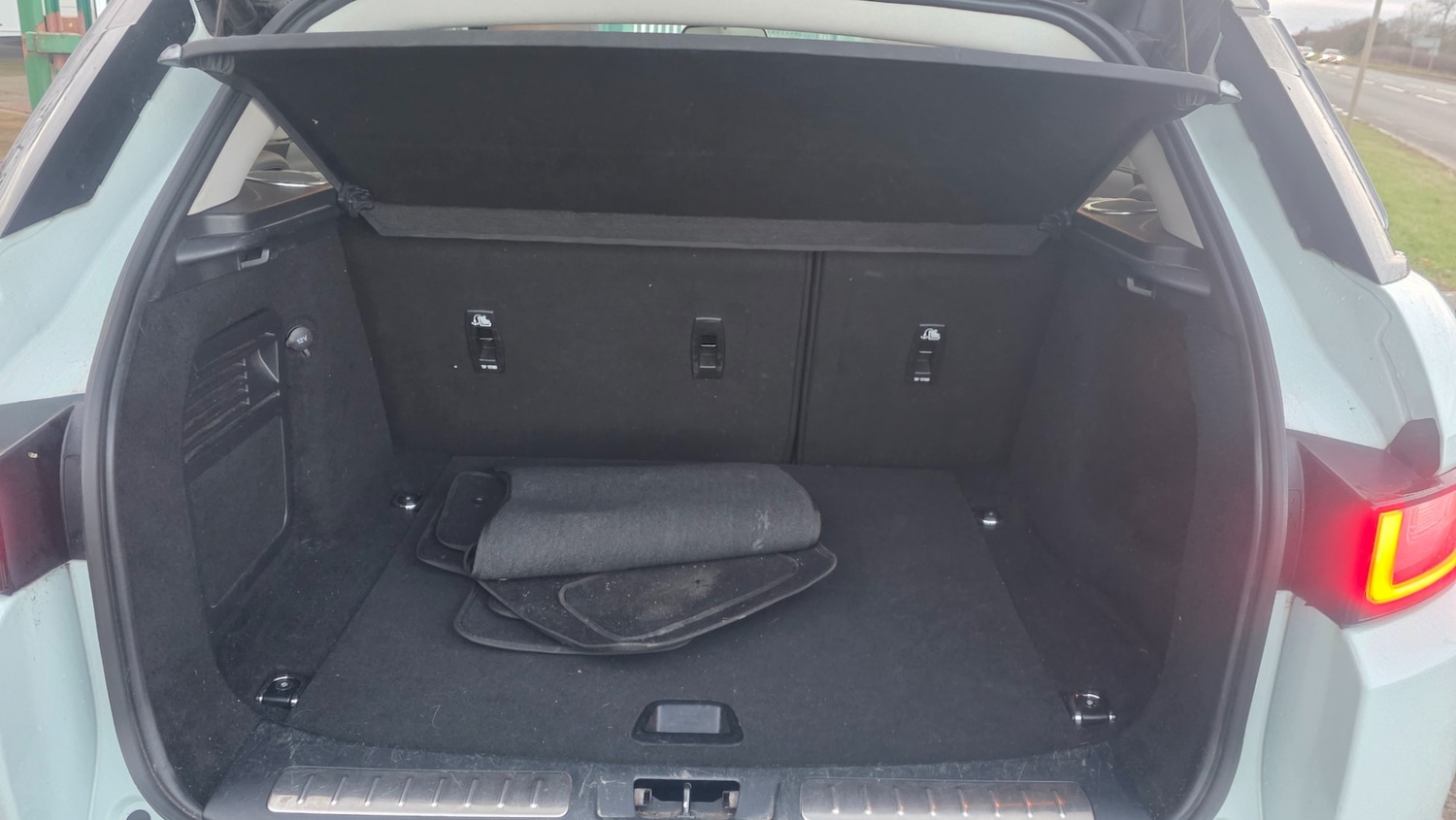 Used Land Rover Range Rover Evoque 2016 for sale - 77264653: Photo 4