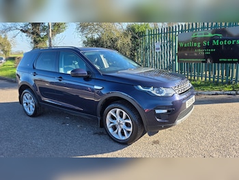 Used Land Rover Discovery Sport 2015 for sale - 77927525: Photo