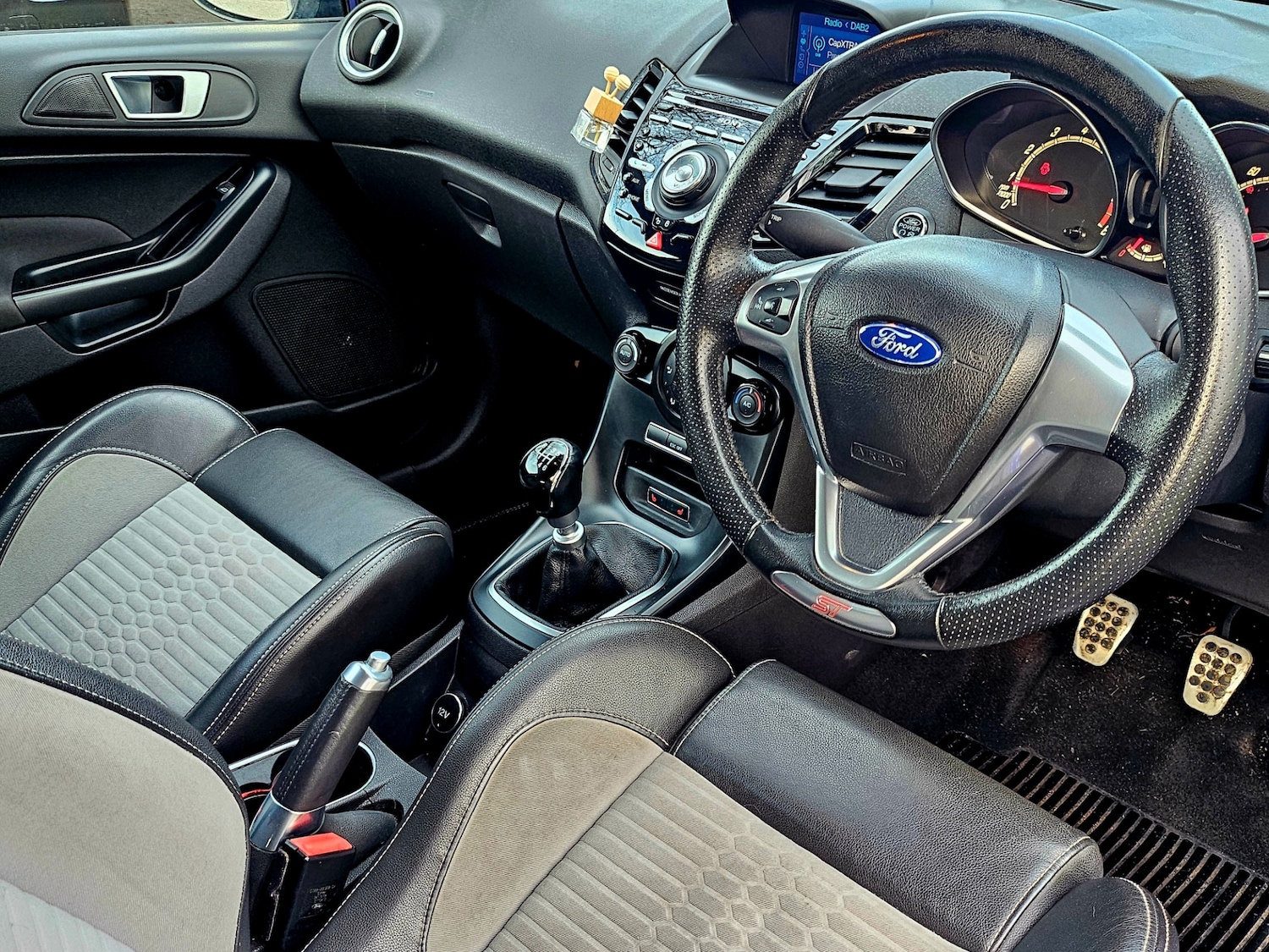 Used Ford Fiesta 2013 for sale - 77199232: Photo 13