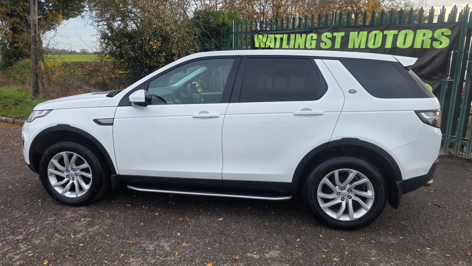 Used Land Rover Discovery Sport 2016 for sale - 76483243: Photo 18