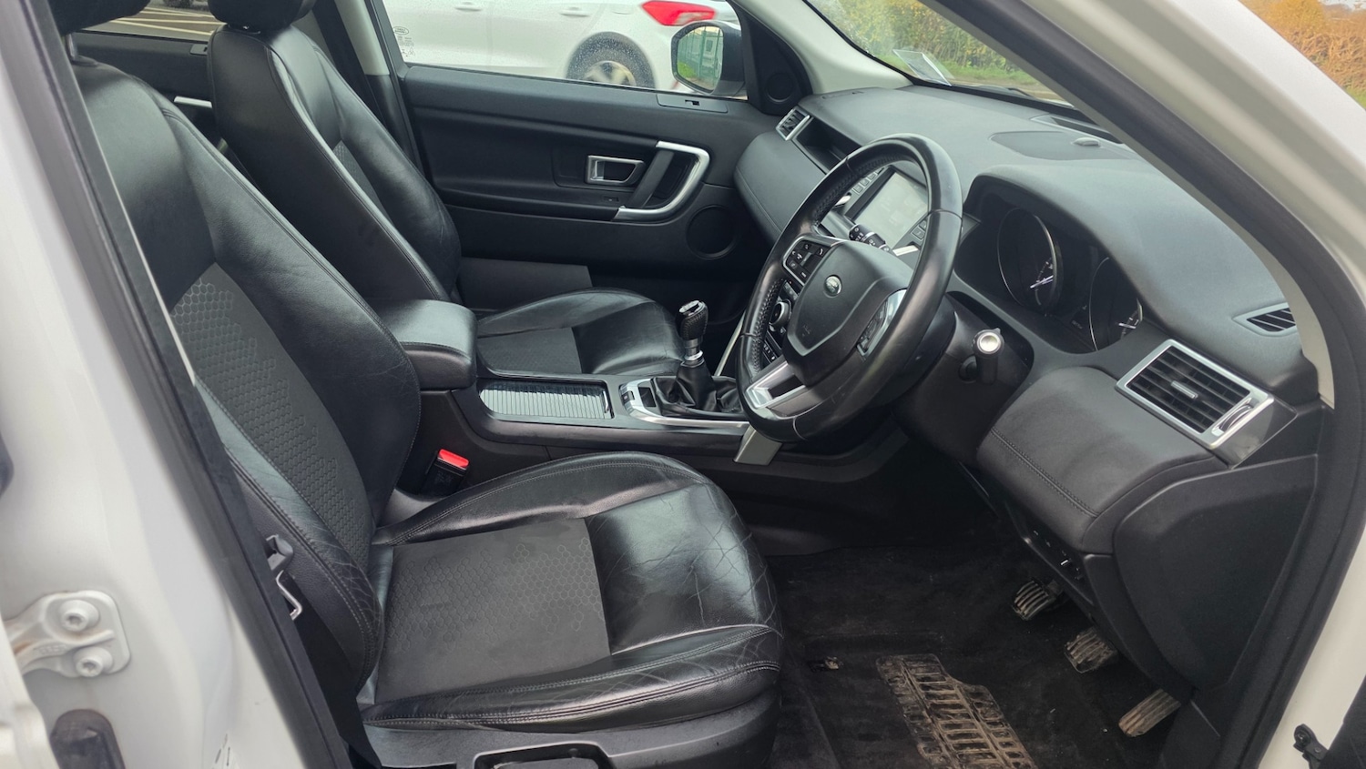 Used Land Rover Discovery Sport 2016 for sale - 76483243: Photo 27