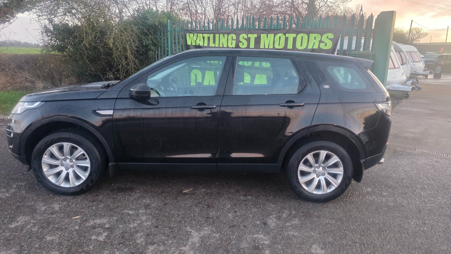 Used Land Rover Discovery Sport 2016 for sale - 76963735: Photo 11