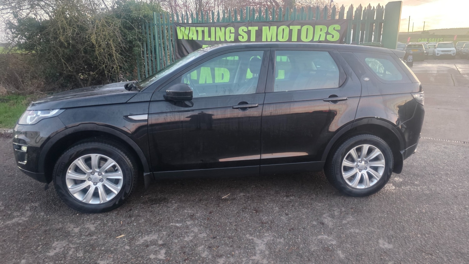 Used Land Rover Discovery Sport 2016 for sale - 76963735: Photo 9