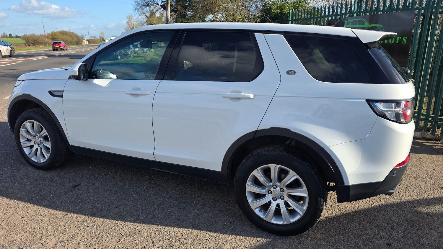 Used Land Rover Discovery Sport 2016 for sale - 77841646: Photo 10