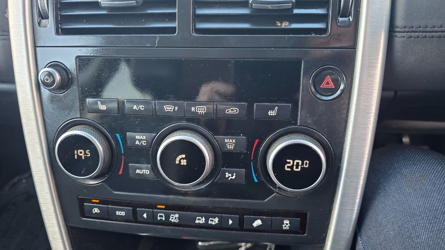 Used Land Rover Discovery Sport 2016 for sale - 77841646: Photo 16