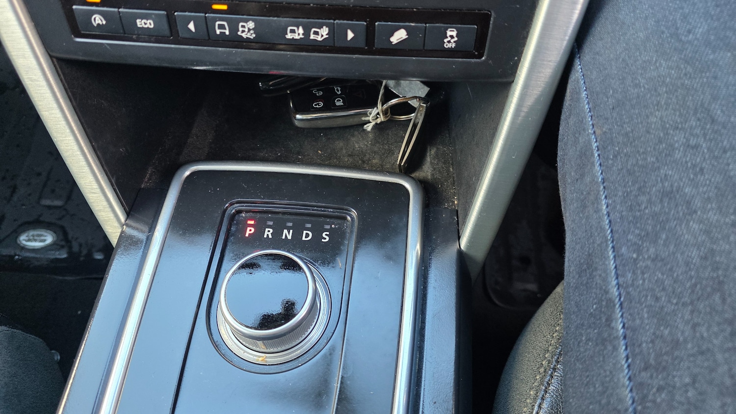 Used Land Rover Discovery Sport 2016 for sale - 77841646: Photo 17