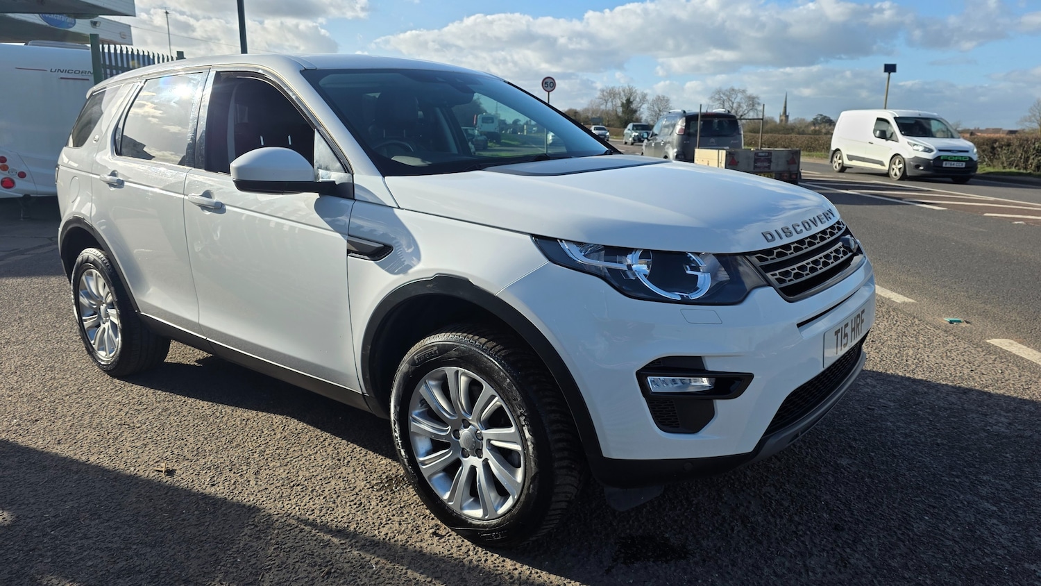 Used Land Rover Discovery Sport 2016 for sale - 77841646: Photo 2