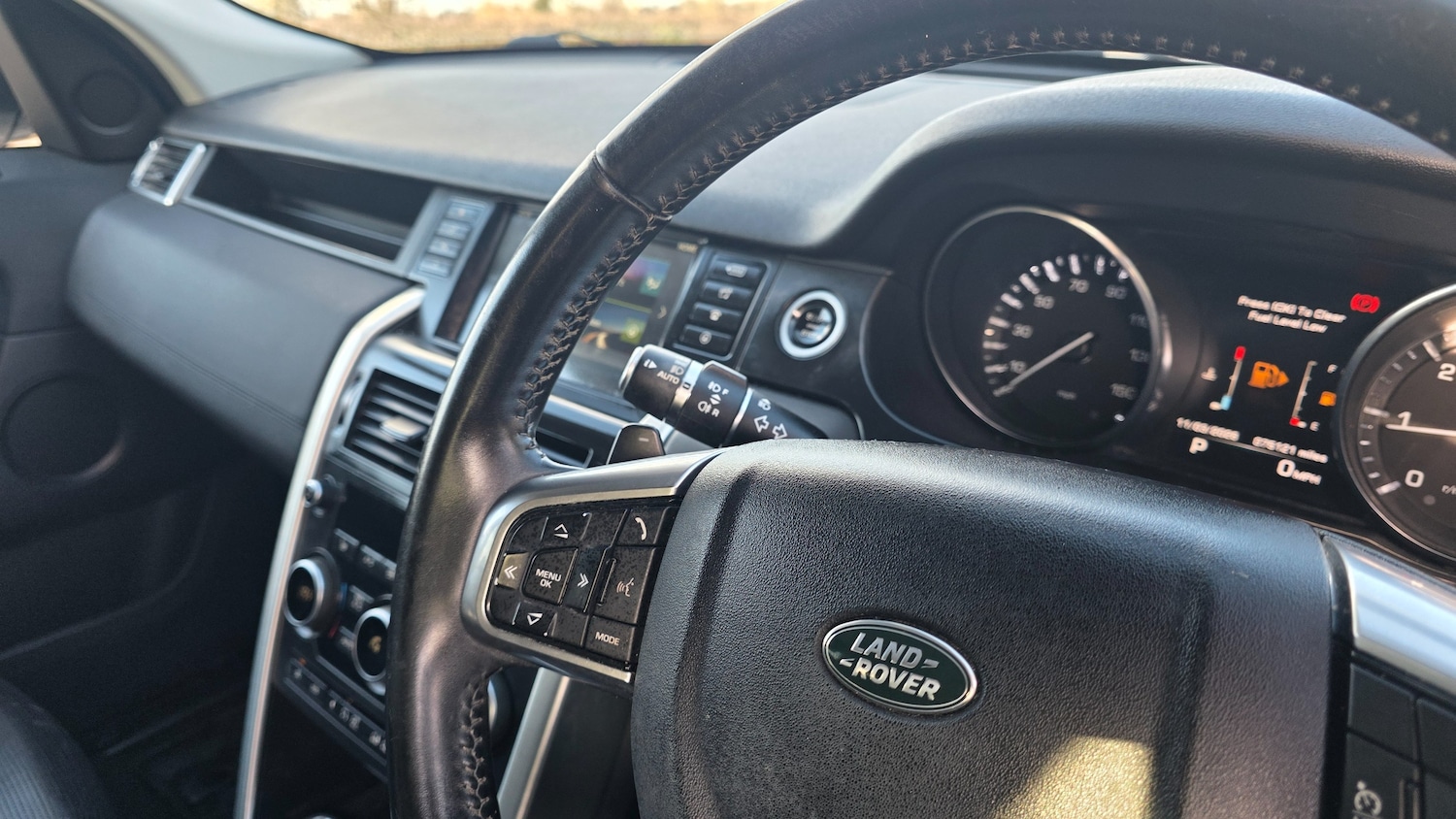 Used Land Rover Discovery Sport 2016 for sale - 77841646: Photo 22