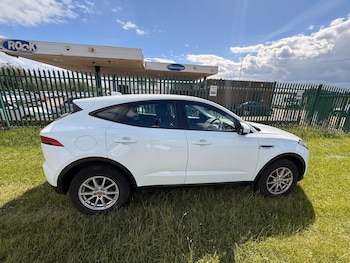 Used Jaguar E-Pace 2018 for sale - 78997496: Photo