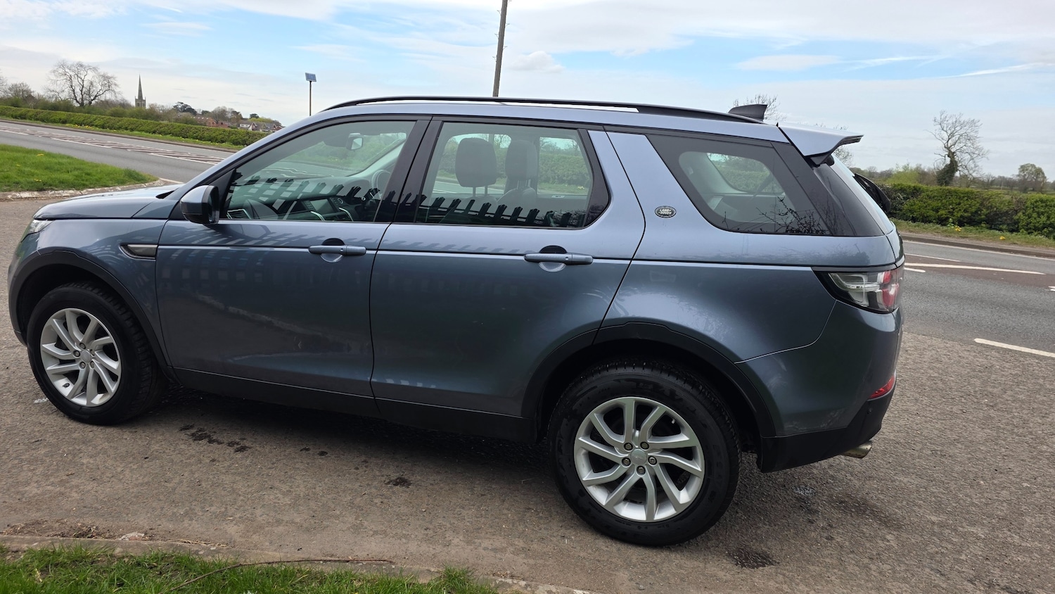 Used Land Rover Discovery Sport 2017 for sale - 78207033: Photo 6
