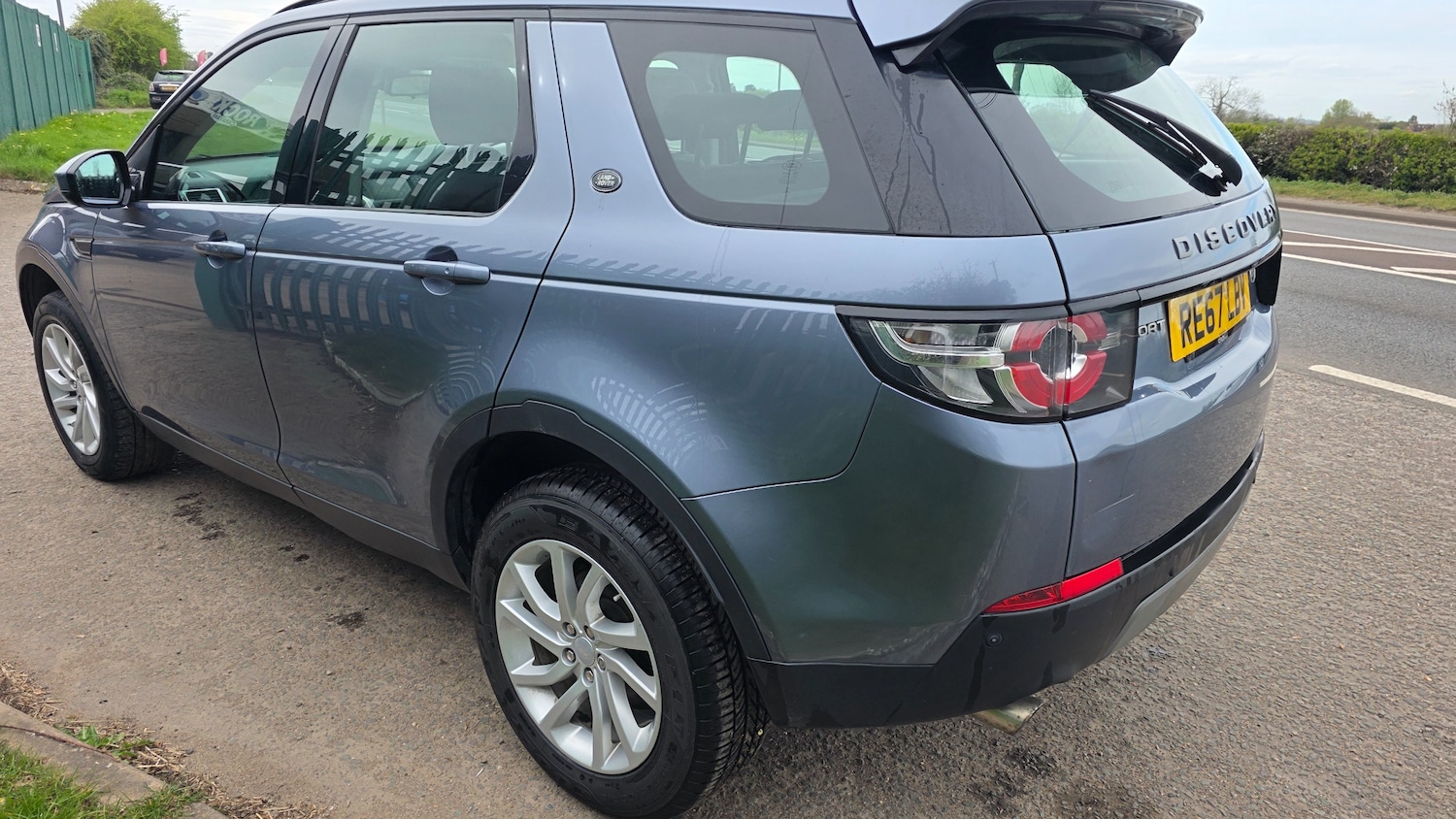 Used Land Rover Discovery Sport 2017 for sale - 78207033: Photo 9