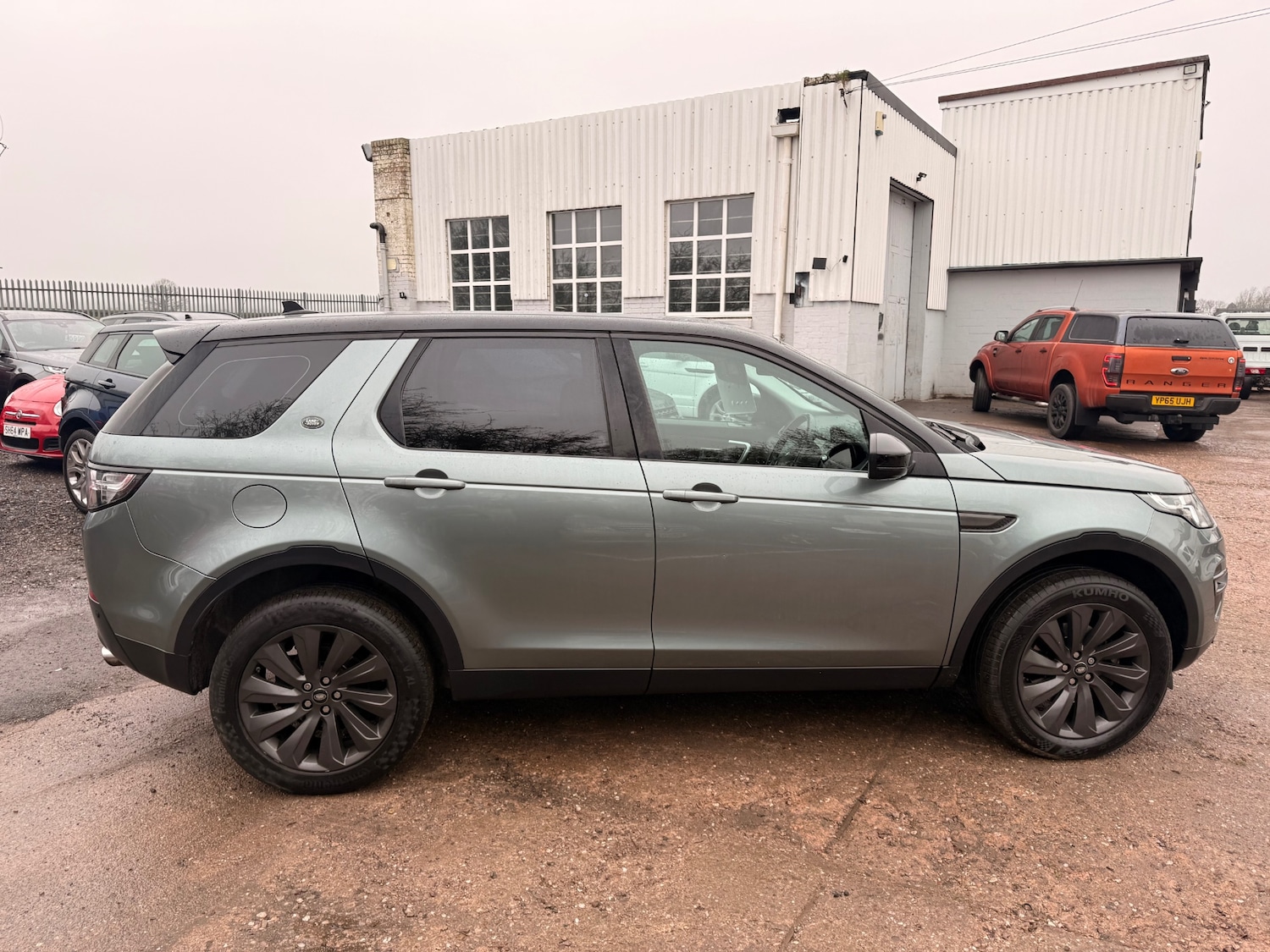 Used Land Rover Discovery Sport 2015 for sale - 77140452: Photo 9