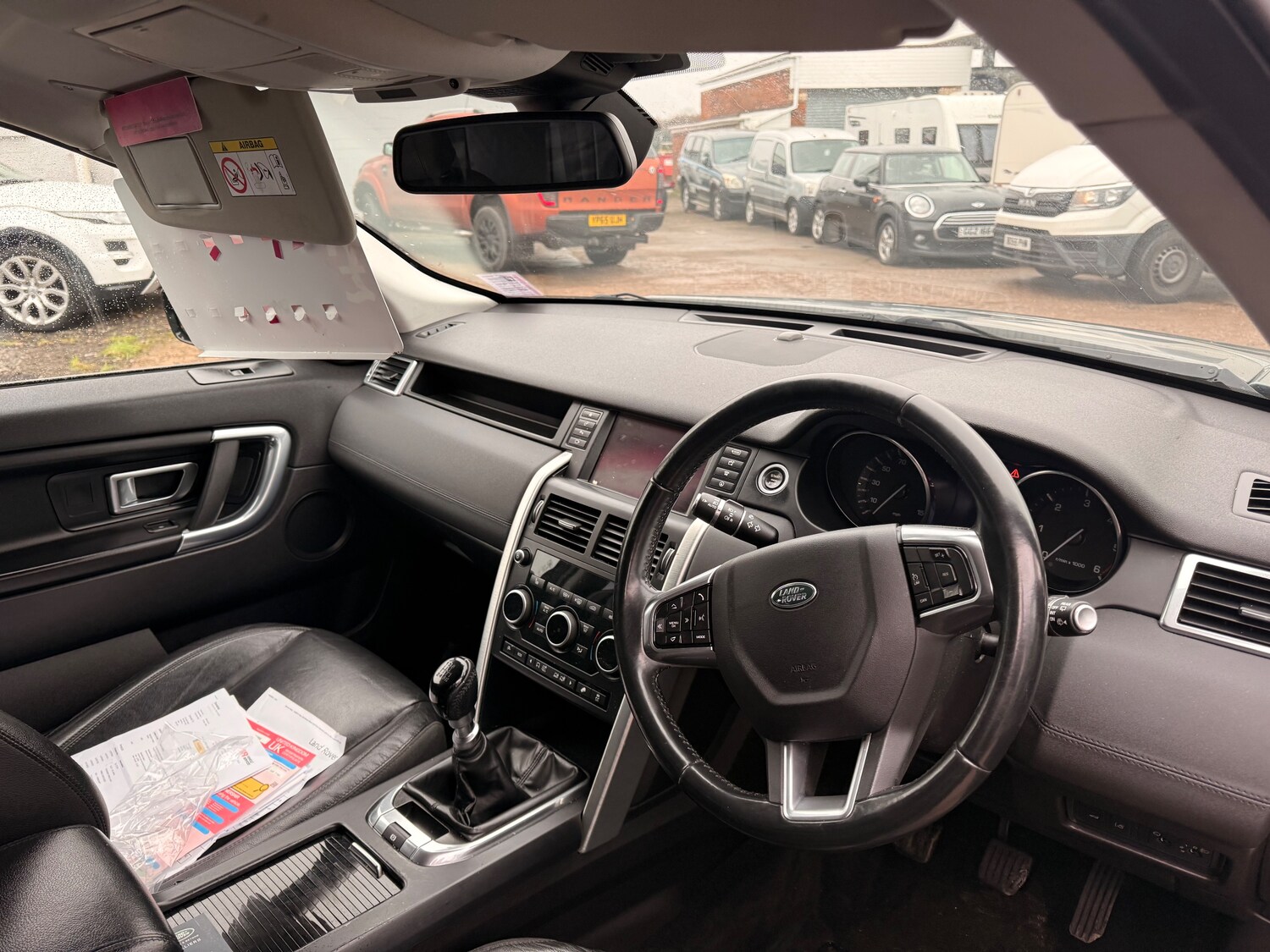 Used Land Rover Discovery Sport 2015 for sale - 78089403: Photo 11