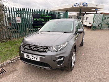 Used Land Rover Discovery Sport 2016 for sale - 77708582: Photo