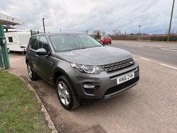 Used Land Rover Discovery Sport 2016 for sale - 77708582: Photo