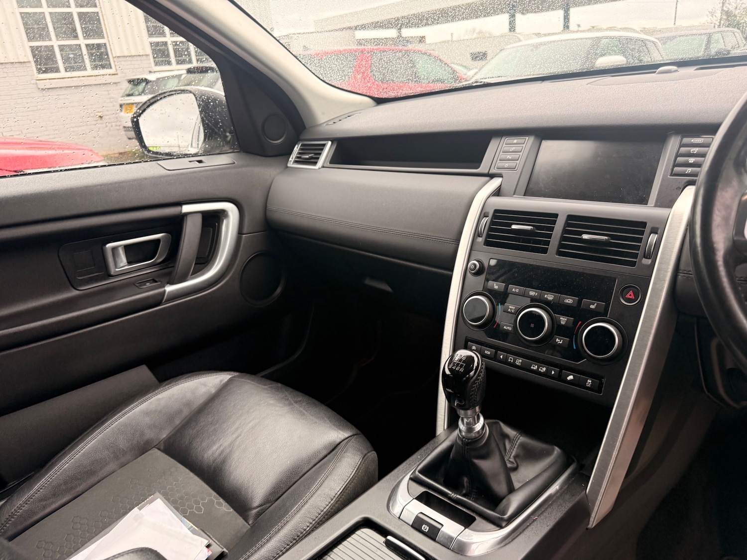 Used Land Rover Discovery Sport 2016 for sale - 77565478: Photo 11