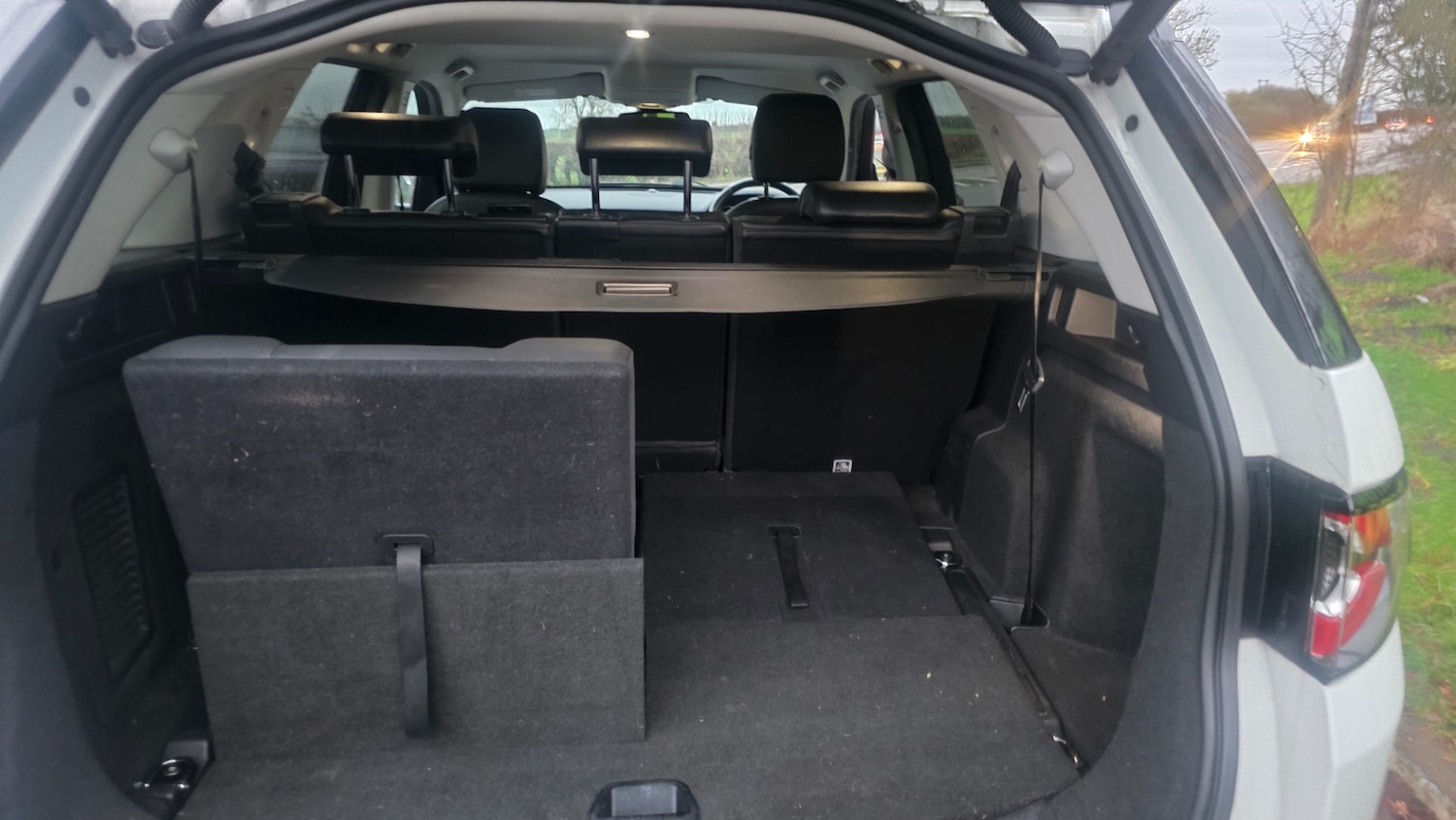 Used Land Rover Discovery Sport 2015 for sale - 76974676: Photo 10