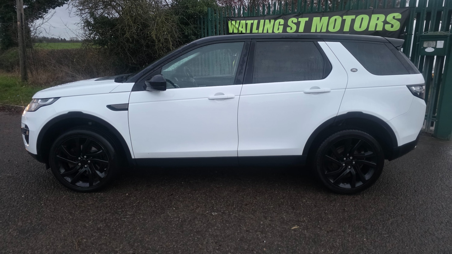 Used Land Rover Discovery Sport 2015 for sale - 76974676: Photo 23