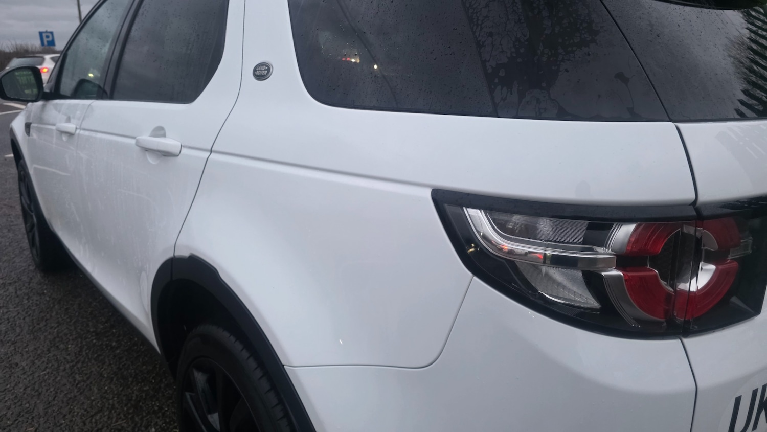 Used Land Rover Discovery Sport 2015 for sale - 76974676: Photo 3