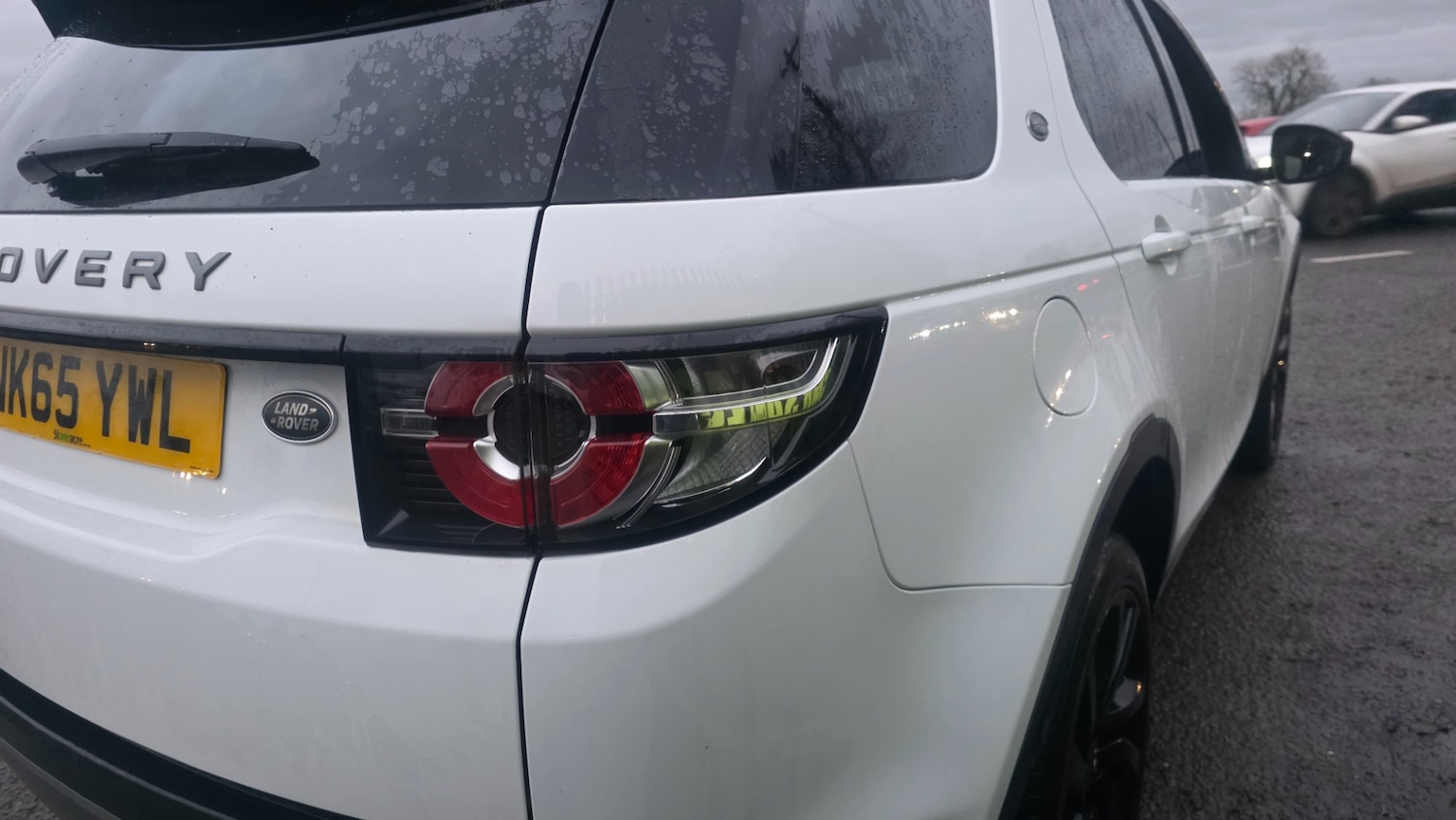 Used Land Rover Discovery Sport 2015 for sale - 76974676: Photo 4