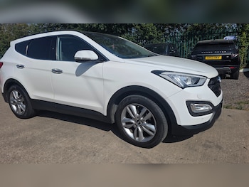 Used Hyundai Santa Fe 2014 for sale - 79301615: Photo