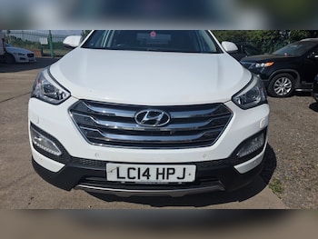 Used Hyundai Santa Fe 2014 for sale - 79301615: Photo