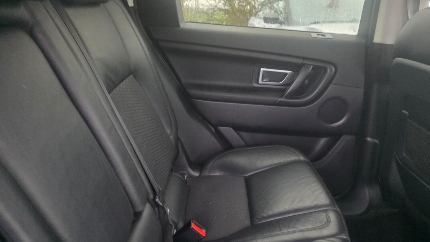 Used Land Rover Discovery Sport 2017 for sale - 77508255: Photo 9