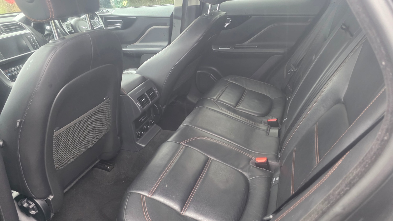 Used Jaguar F-Pace 2017 for sale - 76653726: Photo 19